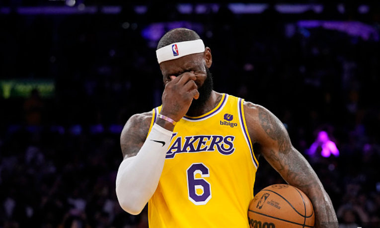 九游-关于蒂姆赛事官方发布高光表现新规，湖人争议不断！的信息