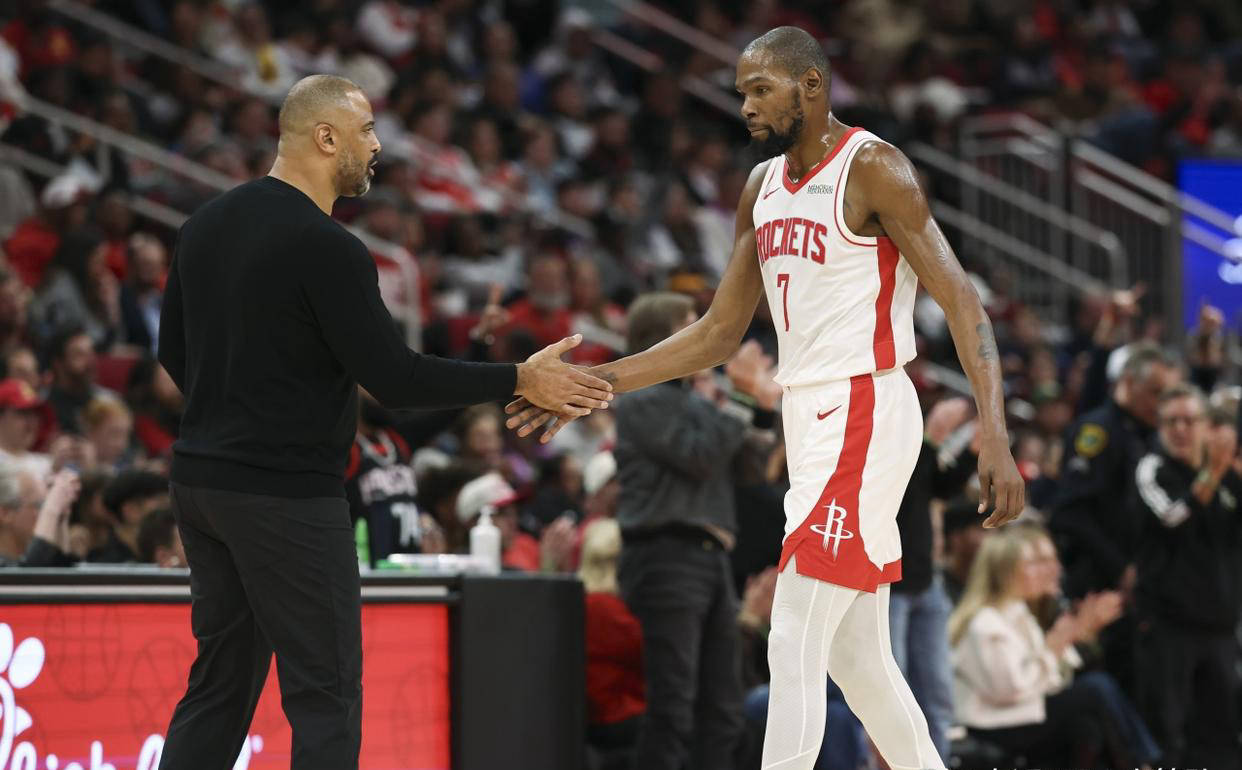 九游体育- 杜兰特关键节点战术调整,掘金带队取胜了吗 